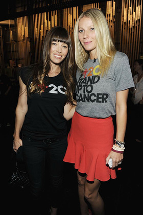 Gwyneth Paltrow and Jessica Biel show their support at the 2012 Stand Up To Cancer telecast. Gwyneth Paltrow and Jessica Biel show their support at the 2012 Stand Up To Cancer telecast.